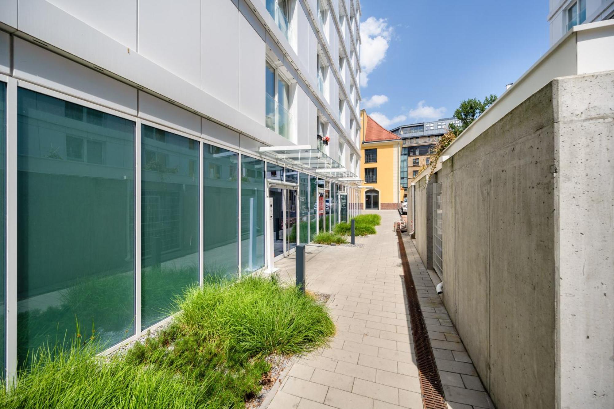 Elegant Apartment With Balcony By The Oder River In Wroclaw By Renters Prestige Εξωτερικό φωτογραφία