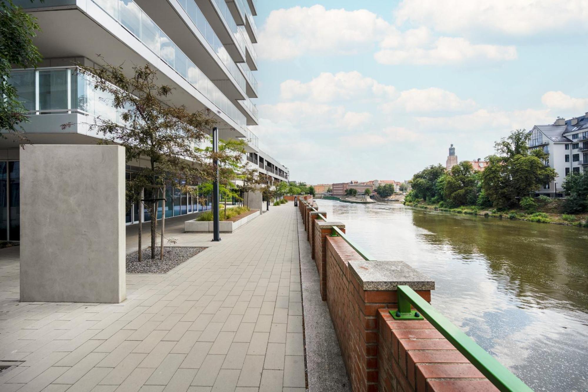 Elegant Apartment With Balcony By The Oder River In Wroclaw By Renters Prestige Εξωτερικό φωτογραφία